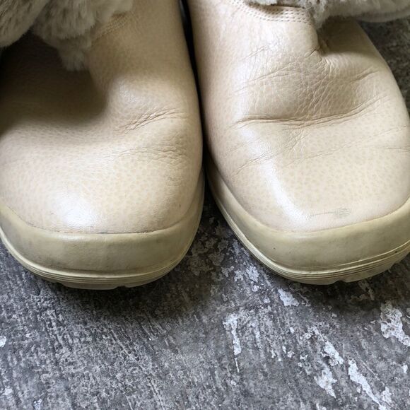 Timberlands - Picture 3 of 7